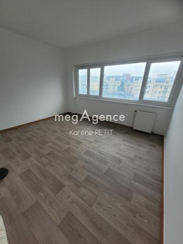 Appartement à CERGY, 95000 - 2 pièces 51m²