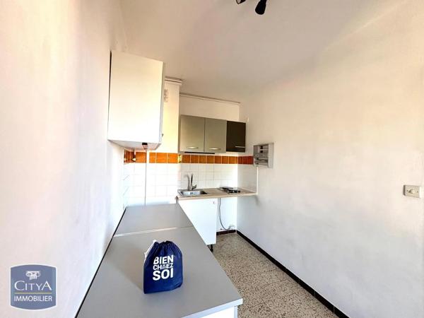 Appartement à louer 1 pièce 33.05m² Aix-en-Provence (13090)