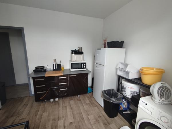 Murs commerciaux 547.61 m²