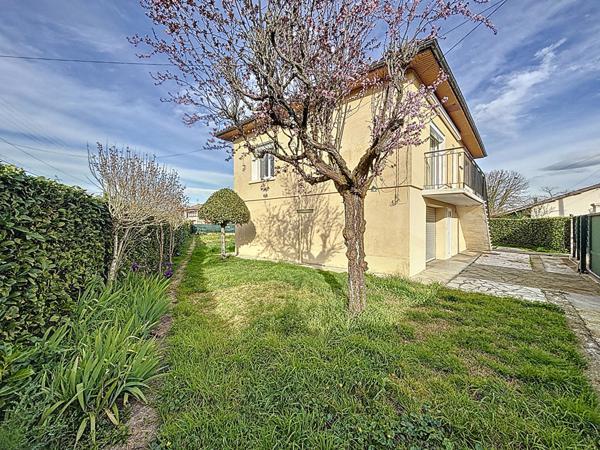 A vendre Maison 97m2, 6 pièces avec jardin et garage à Seissan