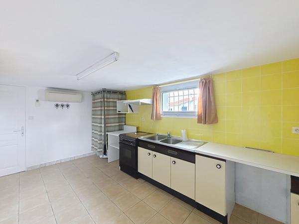 A vendre Maison 97m2, 6 pièces avec jardin et garage à Seissan