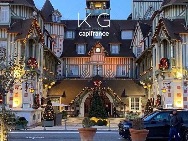 Deauville hypercentre, appartement 3 chambres en face de l'hôtel Normandy avec parking en sous‑sol