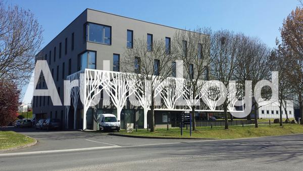 Bureaux - À Vendre - Hérouville-Saint-Clair