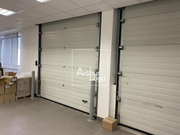 LOCAUX TERTIAIRES A LOUER LIEUSAINT