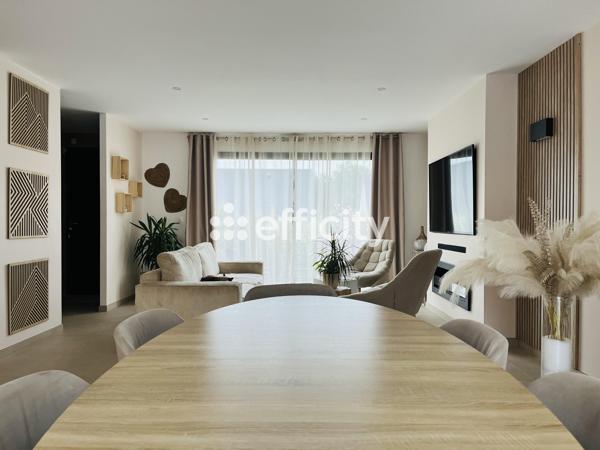 Maison
         6 pièces
        - 104 m² Exclusivité 349 500 € *