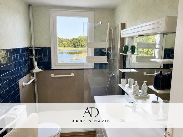 Maison
         7 pièces
        - 135 m² Bien prestige 950 000 € *