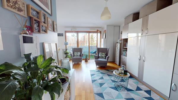 Studio à Asnières Sur Seine de 29.54m2 - 1050€ CC