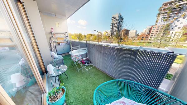 Studio à Asnières Sur Seine de 29.54m2 - 1050€ CC