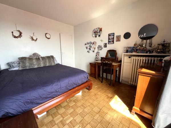 Appartement Atypique 4 pièces Métro Croix de Chavaux