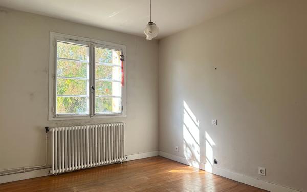 Maison à vendre    4 pièces •  Aire-sur-l'Adour