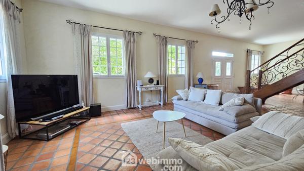 Maison 240 m² à Gayan 65320