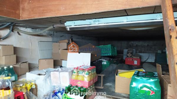 Local 75 m² à Saintes-Maries-de-la-Mer 13460
