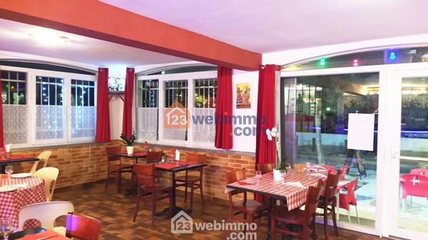 Local 75 m² à Saintes-Maries-de-la-Mer 13460