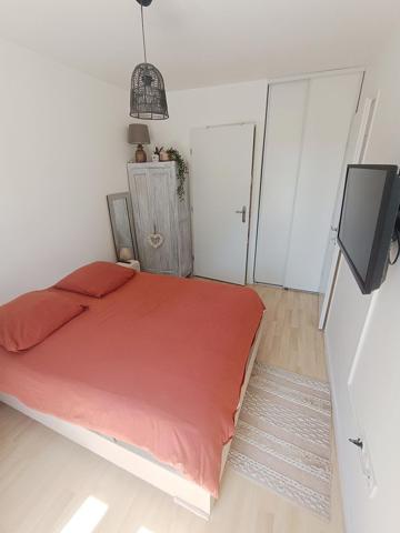 Résidence 2020 - grand 2 pièces de 44 m² avec parking privé.