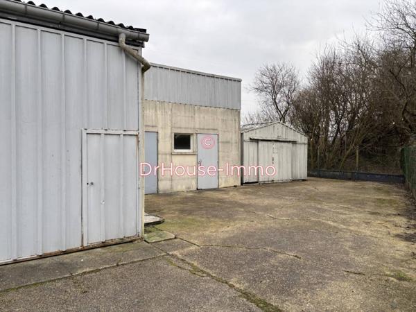 Bureau à vendre 3 pièces de 490 m²