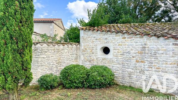 Maison à vendre 8 pièces 240 m² Dompierre-sur-Mer