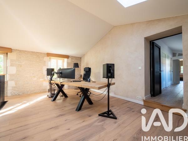 Maison à vendre 8 pièces 240 m² Dompierre-sur-Mer
