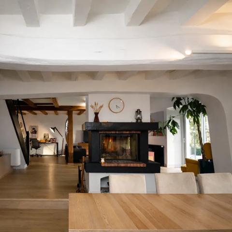 MAISON DE 220 M2 6 PIECES - 4 CHAMBRES DÉPENDANCE TERR