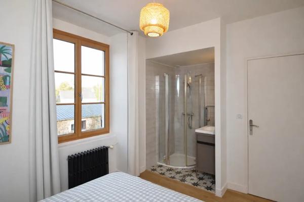 MAISON DE 220 M2 6 PIECES - 4 CHAMBRES DÉPENDANCE TERR