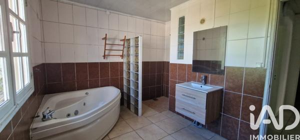 Immeuble à vendre 351 m² Le Tampon