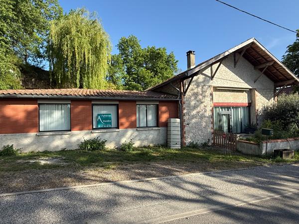 Cahuzac Sur Vere. Belle maison en pierre