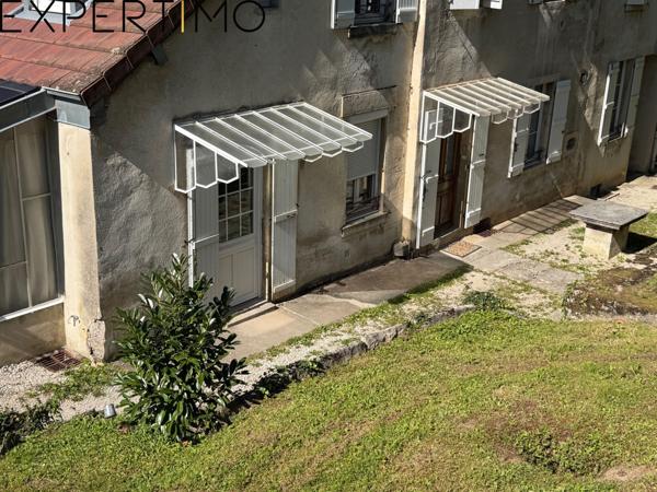 Lons-le-Saunier (39000) Vente appartement F3 en duplex de 68m2 avec extérieur
