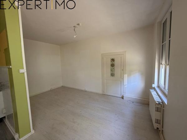 Lons-le-Saunier (39000) Vente appartement F3 en duplex de 68m2 avec extérieur