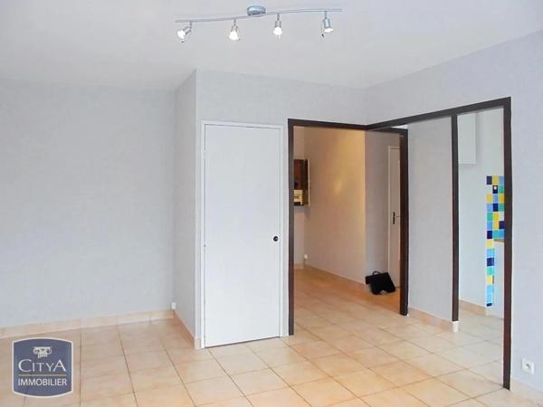 Appartement à vendre 2 pièces 42m² Saint-Marcellin (38160)