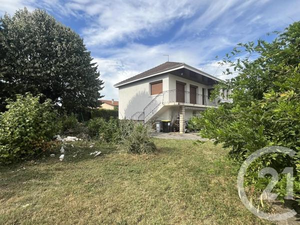 Maison à vendre  6 pièces - 84,65 m 2   RIGNIEUX LE FRANC  - 01