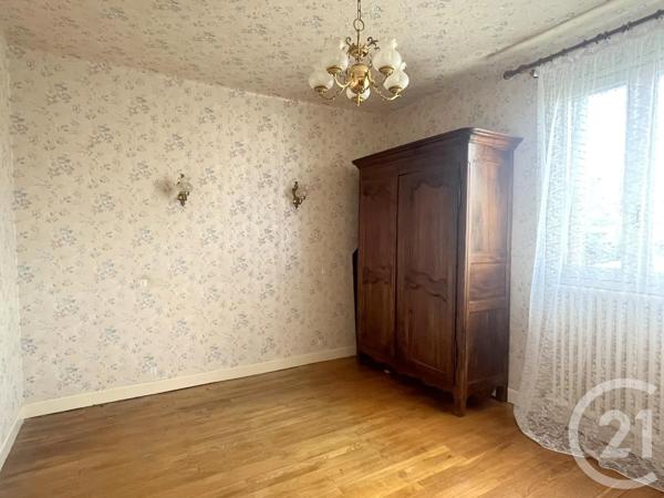 Maison à vendre  6 pièces - 84,65 m 2   RIGNIEUX LE FRANC  - 01