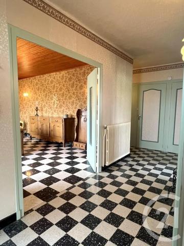 Maison à vendre  6 pièces - 84,65 m 2   RIGNIEUX LE FRANC  - 01