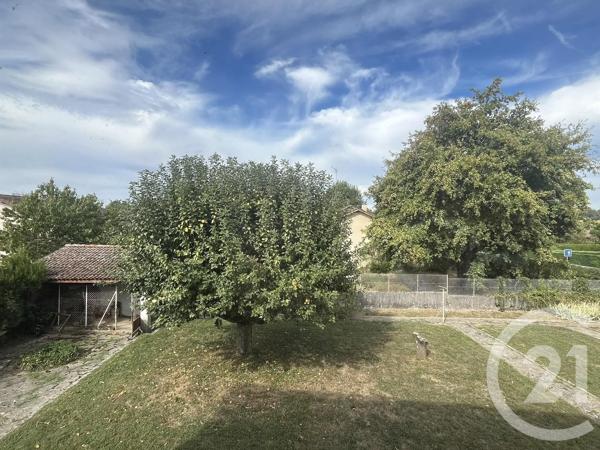Maison à vendre  6 pièces - 84,65 m 2   RIGNIEUX LE FRANC  - 01