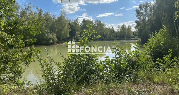 À vendre Terrain 10692 m² - Presles-et-boves 02370