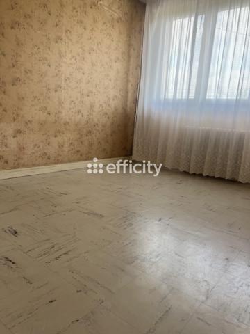 Maison
         3 pièces
        - 76 m² 212 000 € *