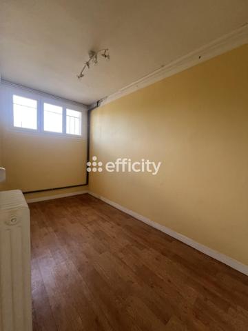 Maison
         3 pièces
        - 76 m² 212 000 € *