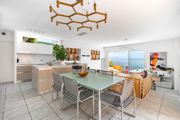 Villa d'architecte avec piscine et vue mer I EZE 