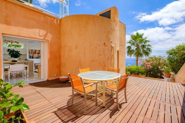 Villa d'architecte avec piscine et vue mer I EZE 