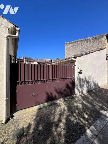 Ensemble immobilier de caractère au cœur de la cité historique