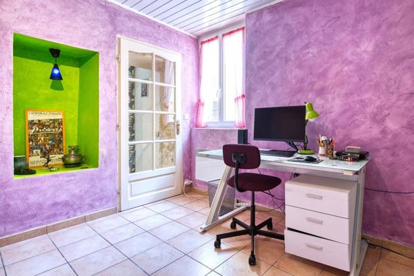 Spacieuse maison en pierre