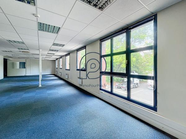 Bureaux à fort potentiel proche métro