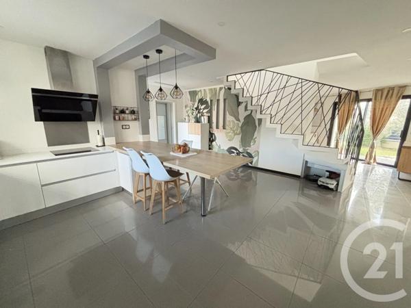 Maison à vendre  5 pièces - 137,49 m 2   MURET  - 31