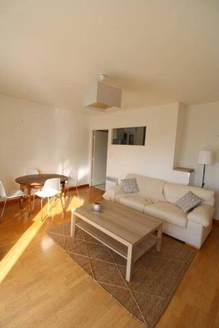 Appartement 2 pièces                                        - 44000 Nantes Réf : 12465
