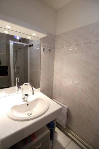 Appartement 2 pièces                                        - 44000 Nantes Réf : 12465