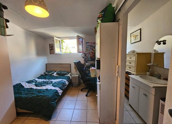 Immeuble à vendre à Bourg-en-Bresse 01000