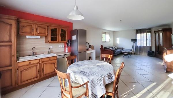 MAGNIFIQUE VILLA DE PLAIN PIED DE 140 M² A LOUER A SAINT JULIEN DE COPPEL 63160