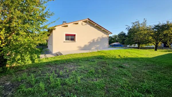 MAGNIFIQUE VILLA DE PLAIN PIED DE 140 M² A LOUER A SAINT JULIEN DE COPPEL 63160