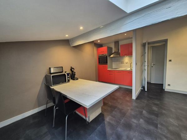 Appartement T2 d'environ 43 m² loi carrez - Bordeaux Gambetta 232 000 €