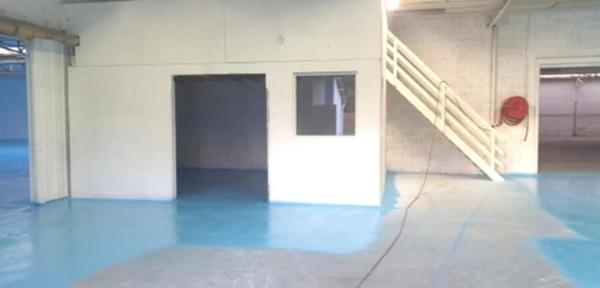 Dpt Vendée (85), à vendre FONTENAY LE COMTE Entrepots et Bureaux