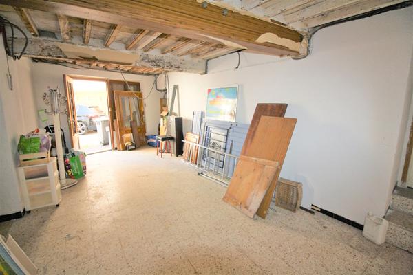 ESTAGEL : Maison de ville 4 pièces + Studio - surface totale de 139.38 m² avec Terrasse