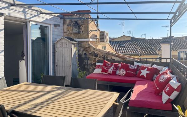 Maison à vendre    5 pièces •  Marseillan